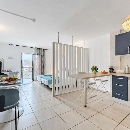 Blue Cristianos By Welcome Tenerife Apartment